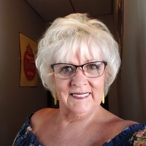 Meet your Posher, Dede